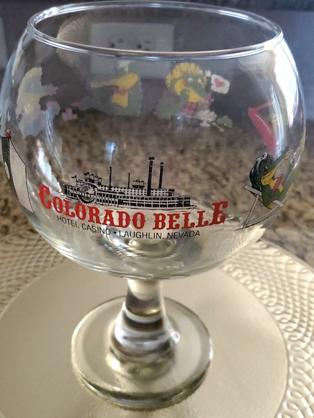 Souvenir Goblet Glass Colorado Belle Hotel Casino Laughlin Nevada Gator Party